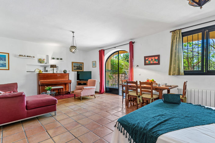 Image No.24-5 Bed Villa for sale