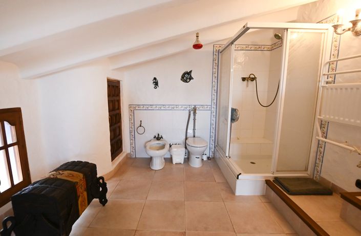 Image No.36-4 Bed Villa for sale