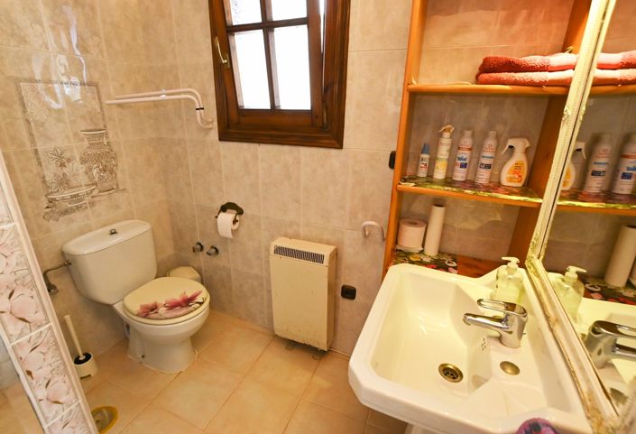 Image No.42-4 Bed Villa for sale