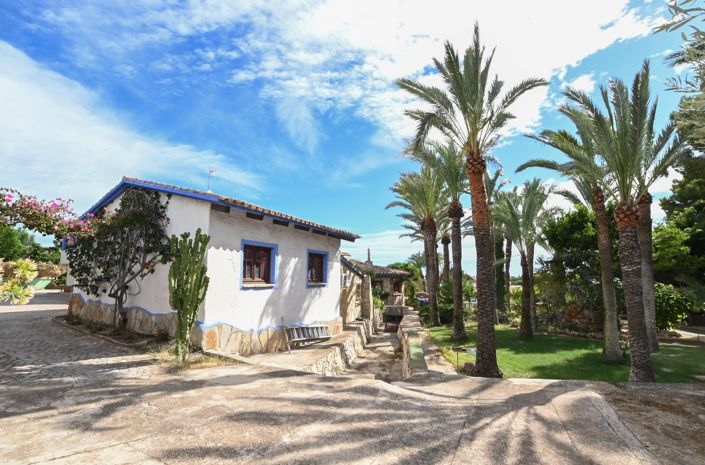 Image No.8-4 Bed Villa for sale