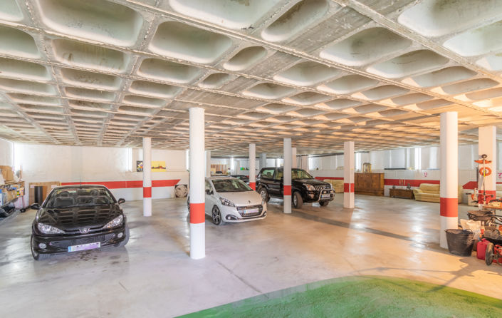 Image No.38-5 Bed Villa for sale