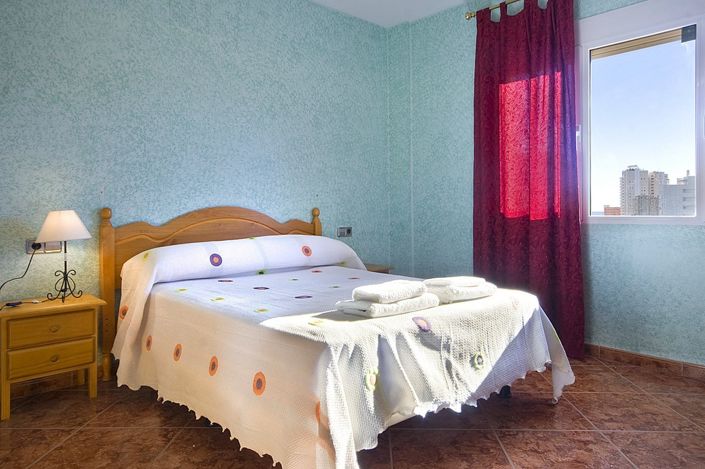 Image No.13-8 Bed Villa for sale