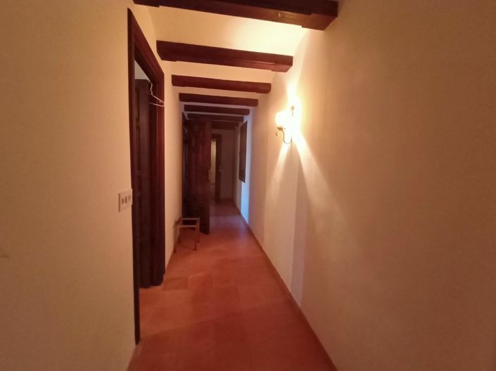 Image No.23-11 Bed Villa for sale