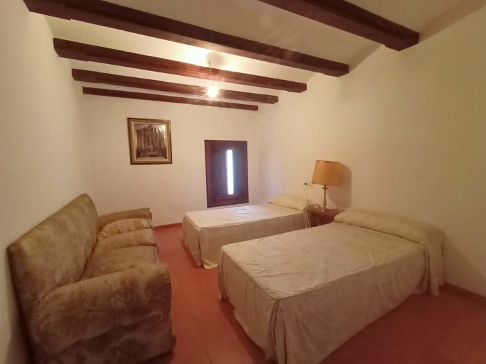 Image No.26-11 Bed Villa for sale