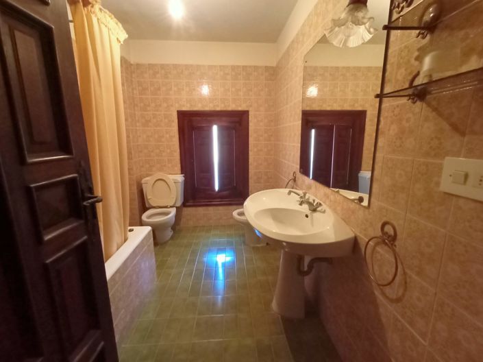 Image No.41-11 Bed Villa for sale