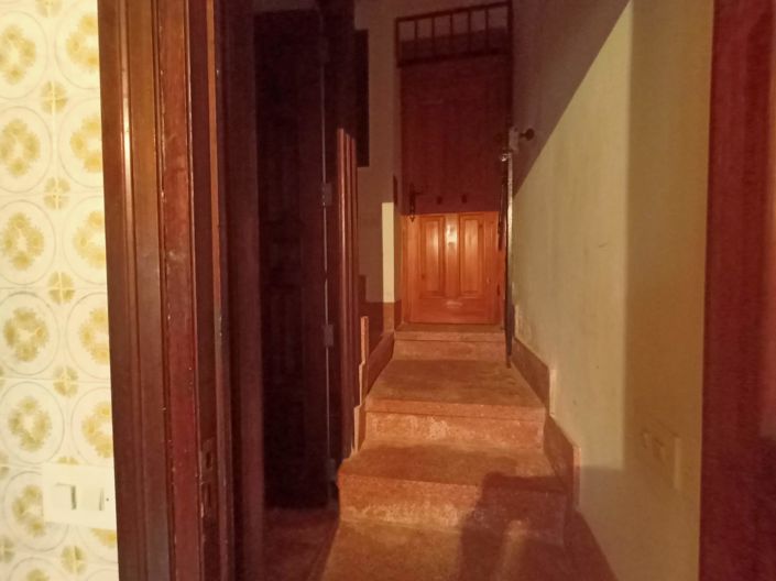 Image No.45-11 Bed Villa for sale