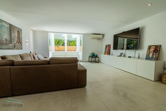 Image No.3-Villa de 5 chambres à vendre à La Nucía