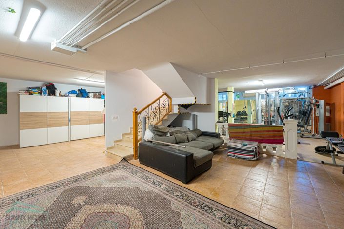 Image No.6-4 Bed Villa for sale