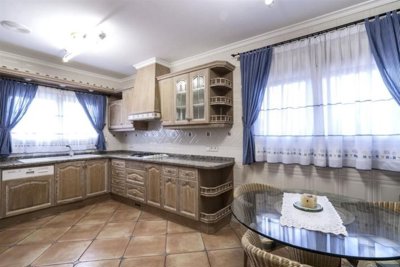 spaintime-propiedadese22bea092c426251367bc144