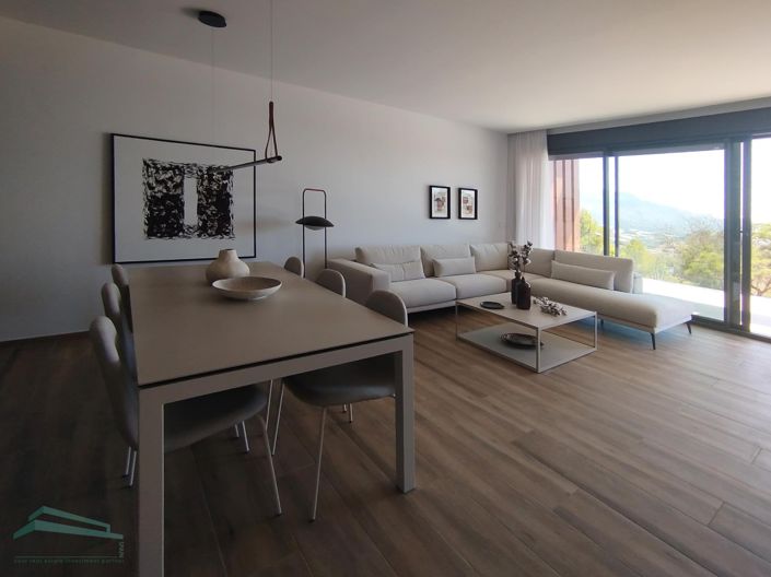 Image No.6-3 Bed Villa for sale
