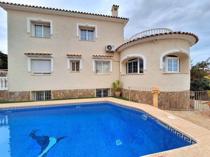 Image No.1-Villa de 5 chambres à vendre à Calpe