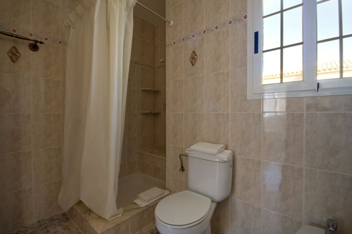 Image No.11-5 Bed Villa for sale