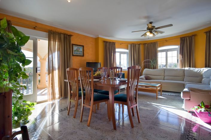 Image No.18-5 Bed Villa for sale