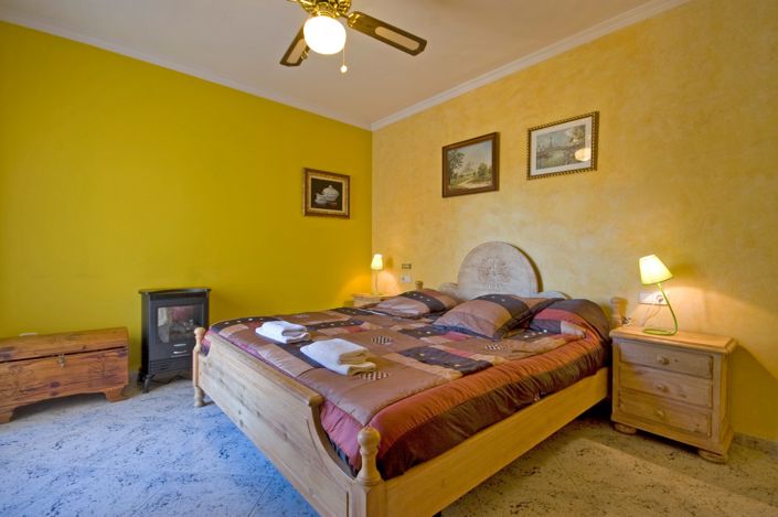 Image No.26-5 Bed Villa for sale