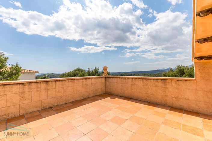 Image No.6-4 Bed Villa for sale