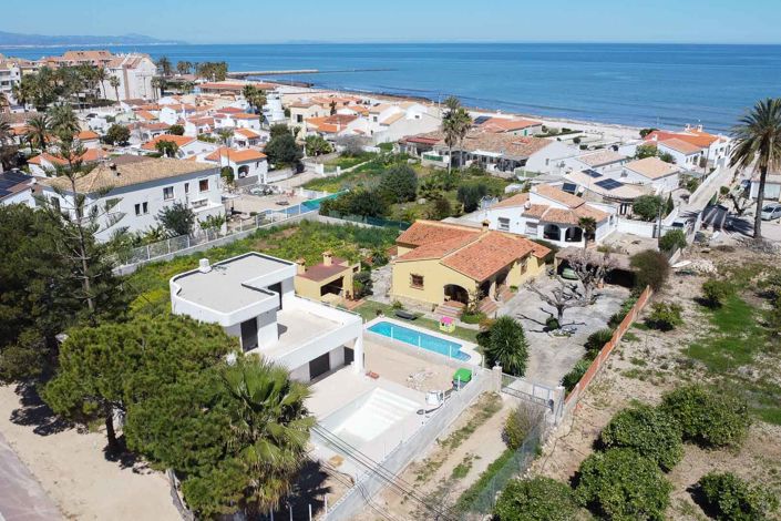 Image No.20-3 Bed Villa for sale