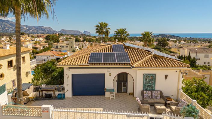 Image No.2-5 Bed Villa for sale