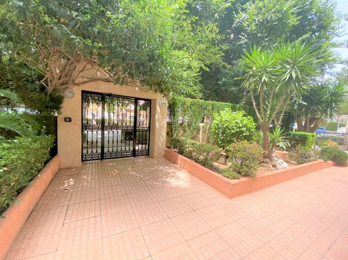 Image No.10-1 Bed Apartment for sale