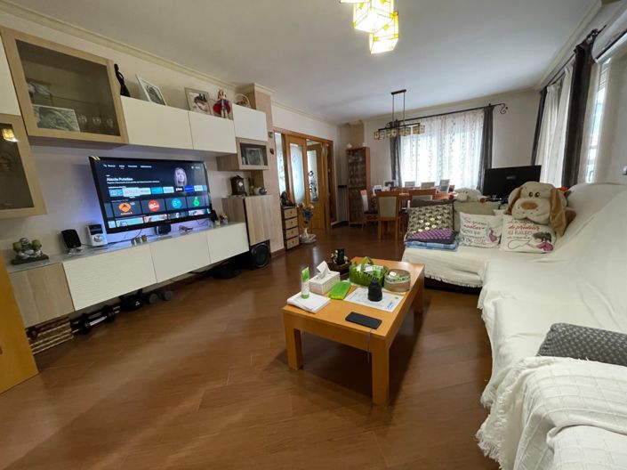 Image No.1-3 Bed Apartment for sale