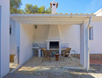 18629-villa-for-sale-in-javea-1080526-large