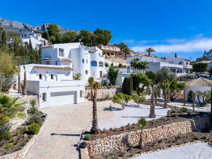 Image No.1-5 Bed Villa for sale