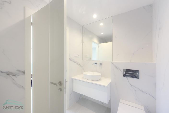 Image No.9-3 Bed Villa for sale