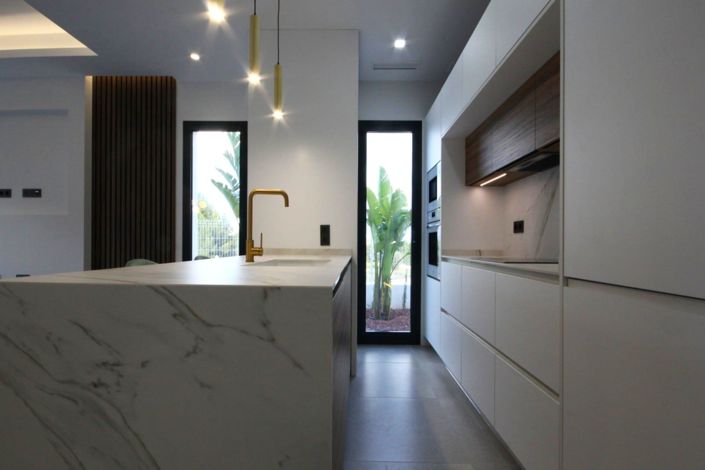 Image No.10-3 Bed Villa for sale