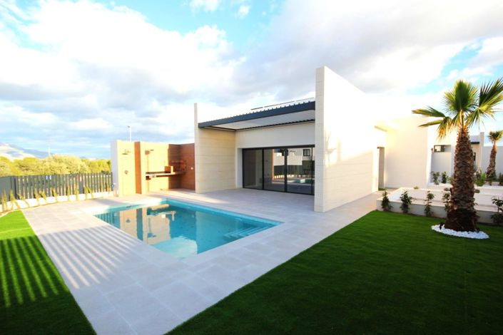 Image No.4-3 Bed Villa for sale