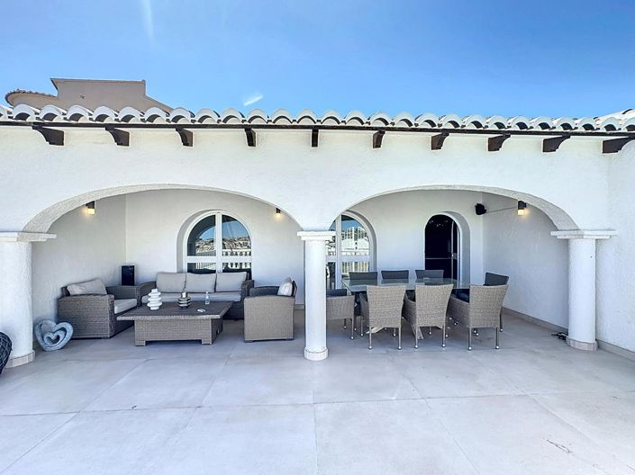 Image No.13-4 Bed Villa for sale