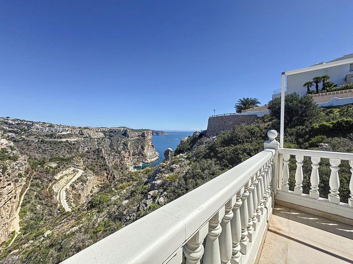 Image No.15-4 Bed Villa for sale