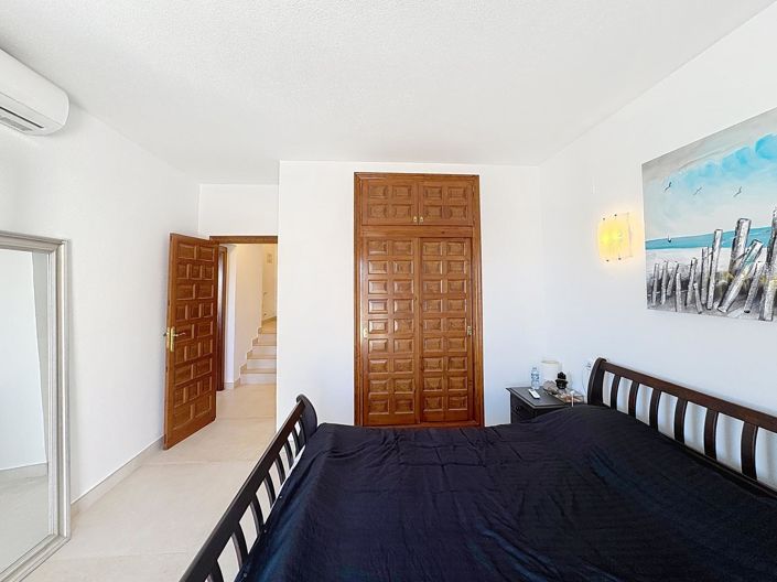 Image No.21-4 Bed Villa for sale