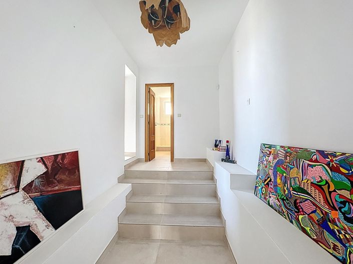 Image No.39-4 Bed Villa for sale