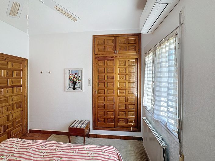 Image No.16-4 Bed Villa for sale