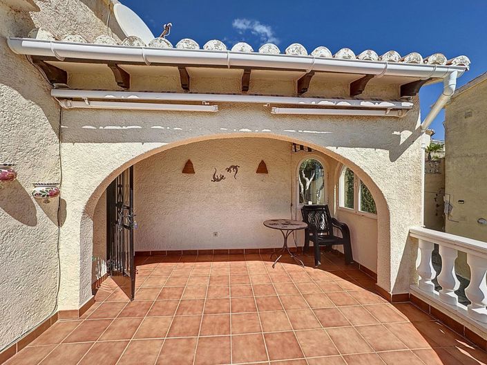 Image No.30-4 Bed Villa for sale