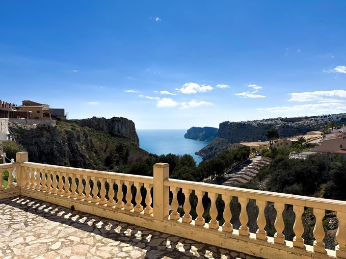 Image No.32-4 Bed Villa for sale