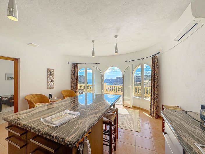 Image No.38-4 Bed Villa for sale