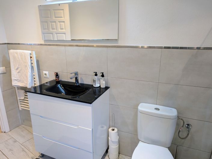 Image No.23-2 Bed Villa for sale