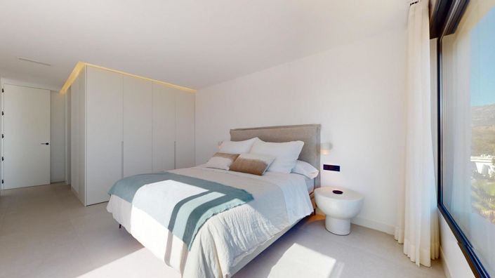 Image No.17-3 Bed Villa for sale