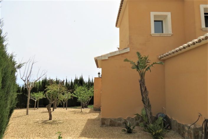 Image No.40-3 Bed Villa for sale