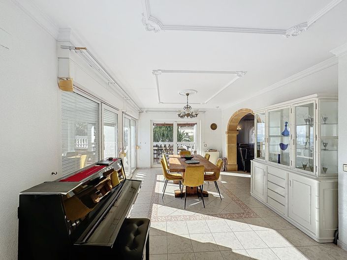 Image No.14-3 Bed Villa for sale