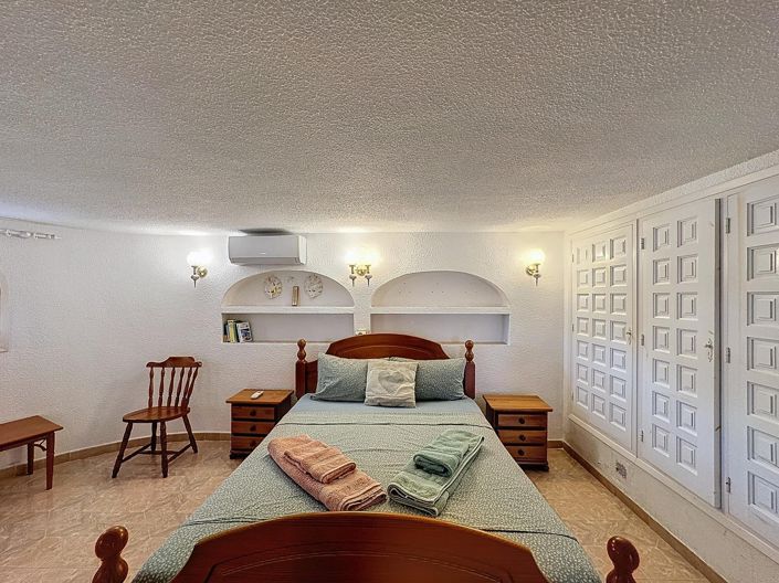 Image No.35-3 Bed Villa for sale