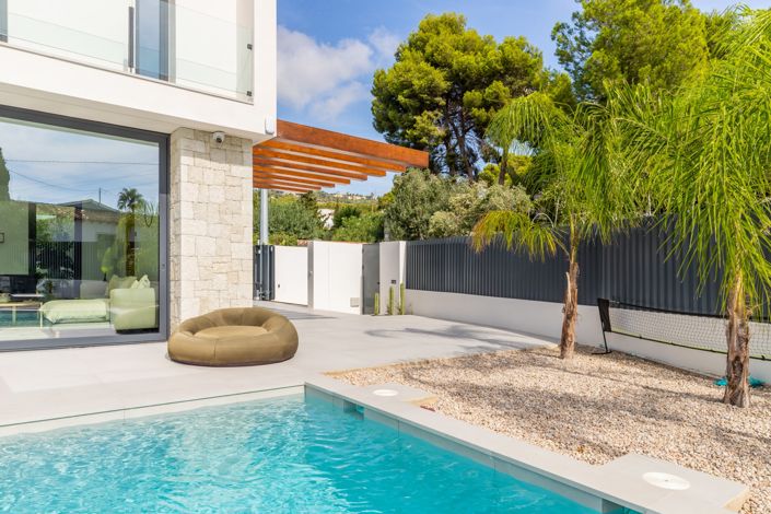 Image No.25-4 Bed Villa for sale