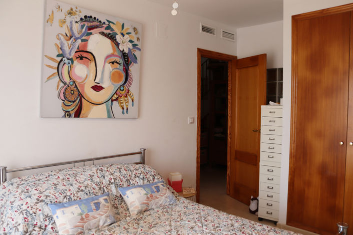 Image No.17-3 Bed Townhouse for sale