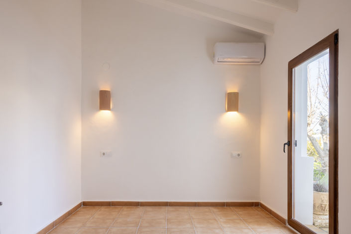 Image No.20-4 Bed Villa for sale