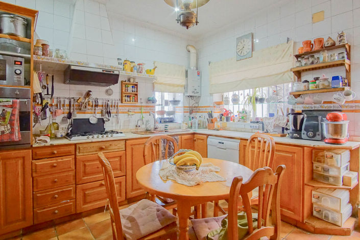 Image No.25-6 Bed Villa for sale