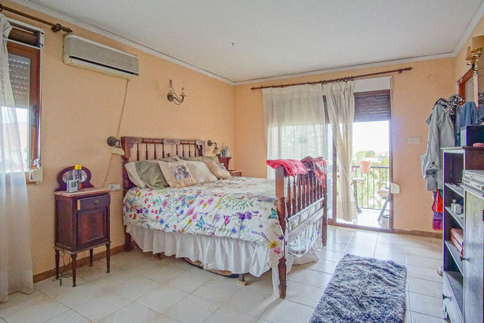 Image No.35-6 Bed Villa for sale