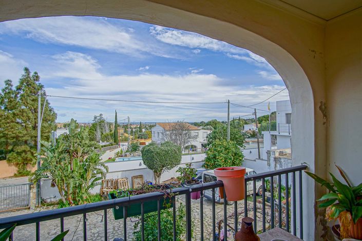 Image No.37-6 Bed Villa for sale