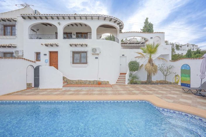 Image No.9-5 Bed Villa for sale