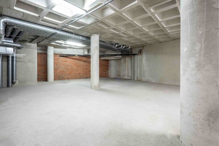 Image No.10-Commercial for sale