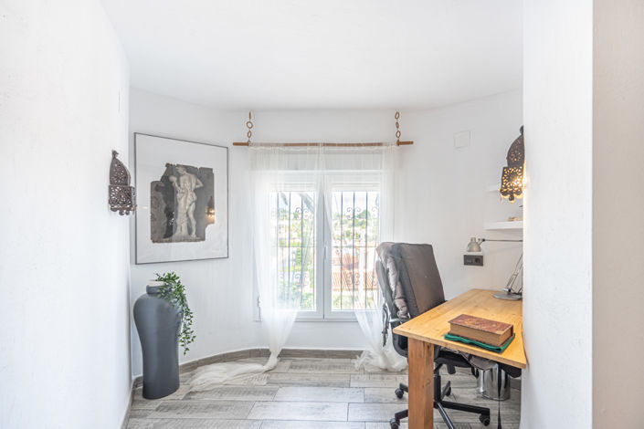 Image No.29-6 Bed Villa for sale